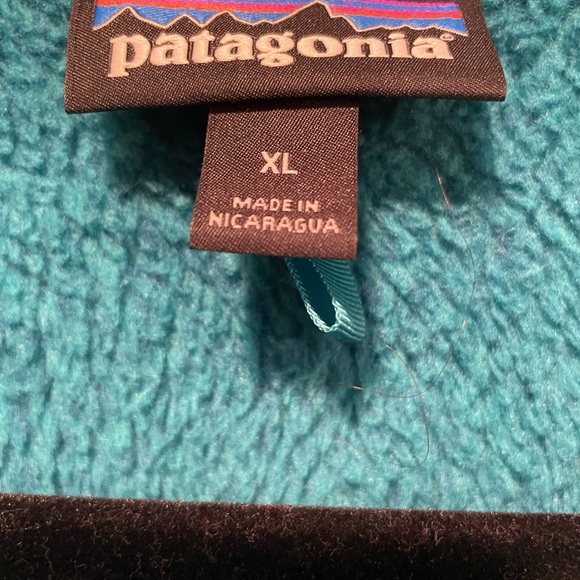 Patagonia Gatos Button Snap 1/4 pullover - Picture 2 of 4